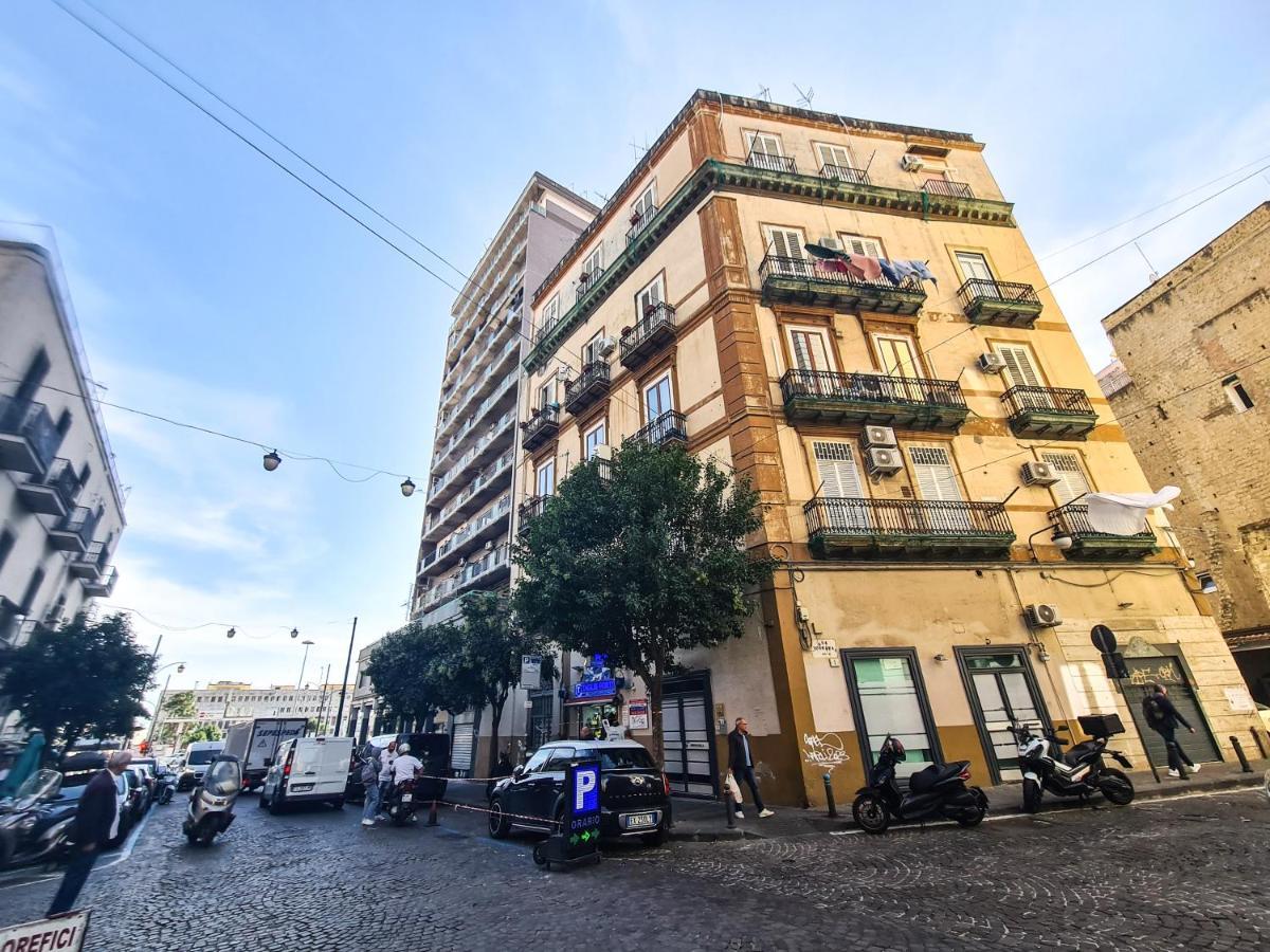 Partenope Dorata Napoli Eksteriør bilde