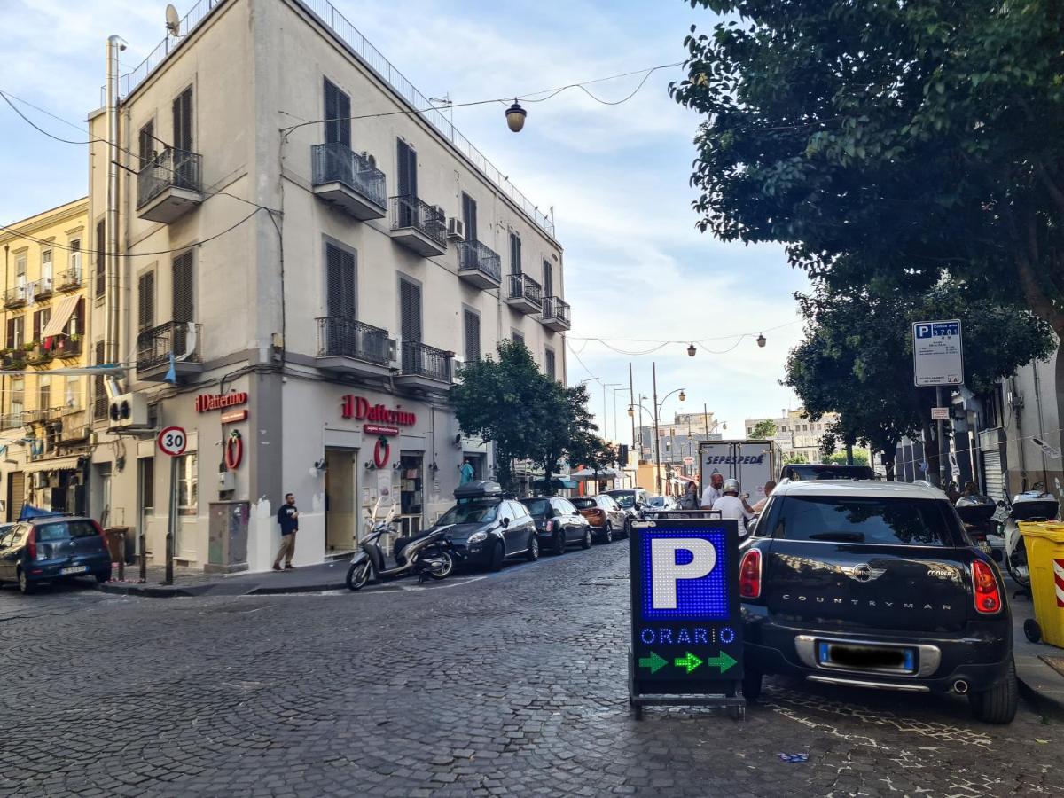Partenope Dorata Napoli Eksteriør bilde